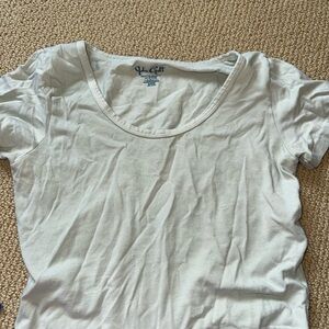 Brandy Melville Classic White Short Sleeve Tee